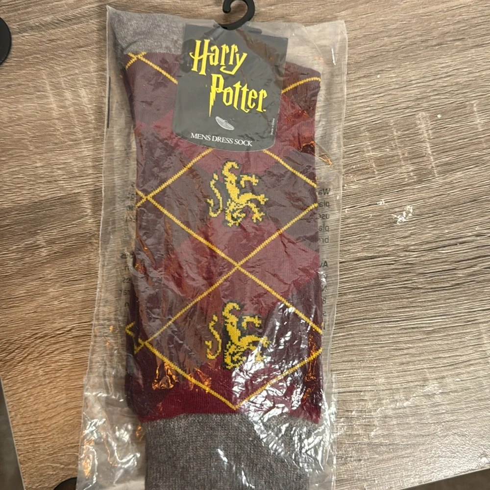 Bioworld Gryffindor Men’s Dress Crew Sock Harry Potter US10-13 NWT